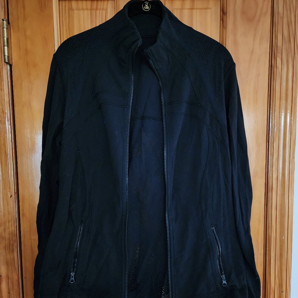 Lululemon Black Zip-Up Sweatshirt Sweater Size 4/6